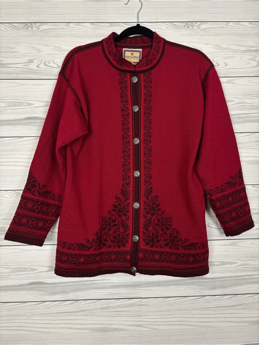 Dale of Norway burgundy red pure wool sweater cardigan size medium